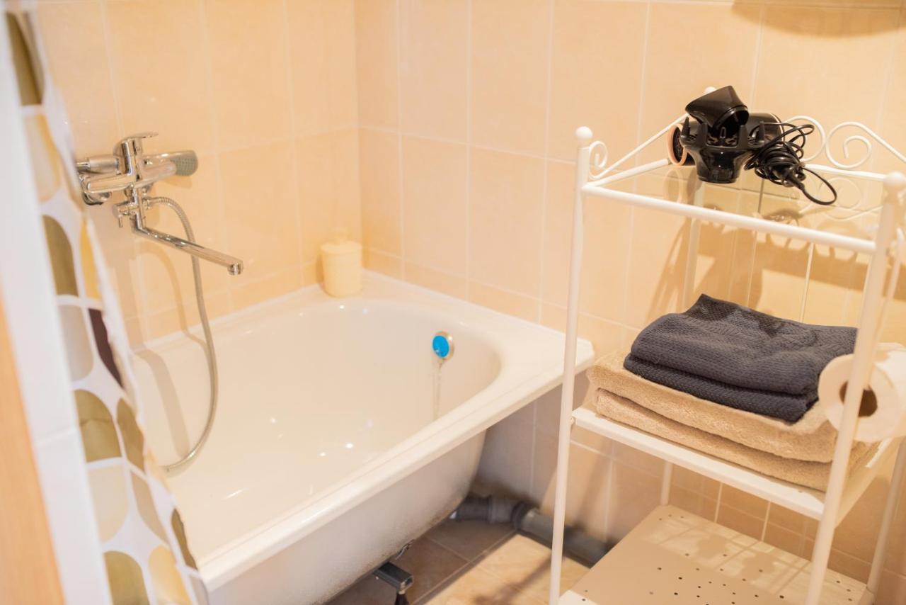 Centro Apartamentai Naujoji Akmene Eksteriør bilde